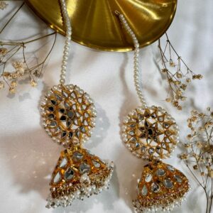 Naizhu Rhinestone Earrings